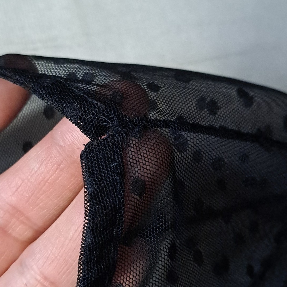 Black Sheer Top With Bell Sleeves No Size Tag See Measurements - Picture 7 of 7